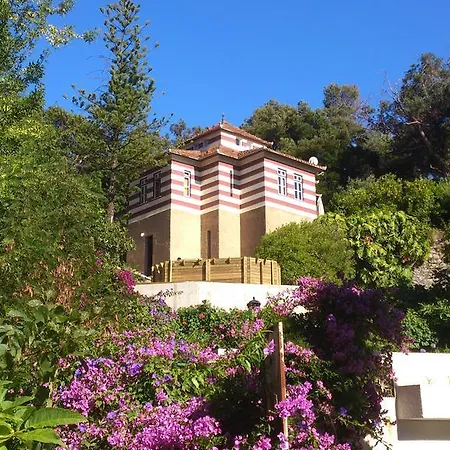 Chalet Monchique Дом отдыха *